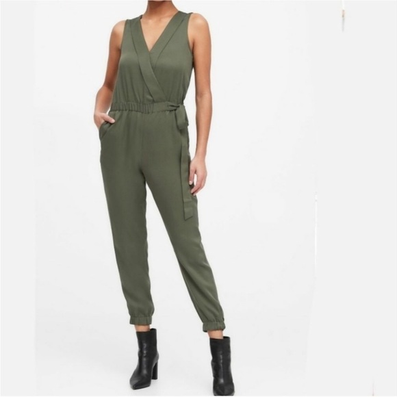BANANA REPUBLIC jumpsuit Tencel Utility Jogger Army Green - Picture 1 of 10